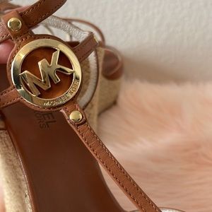 Michael Kors wedge sandal size 7 1/2